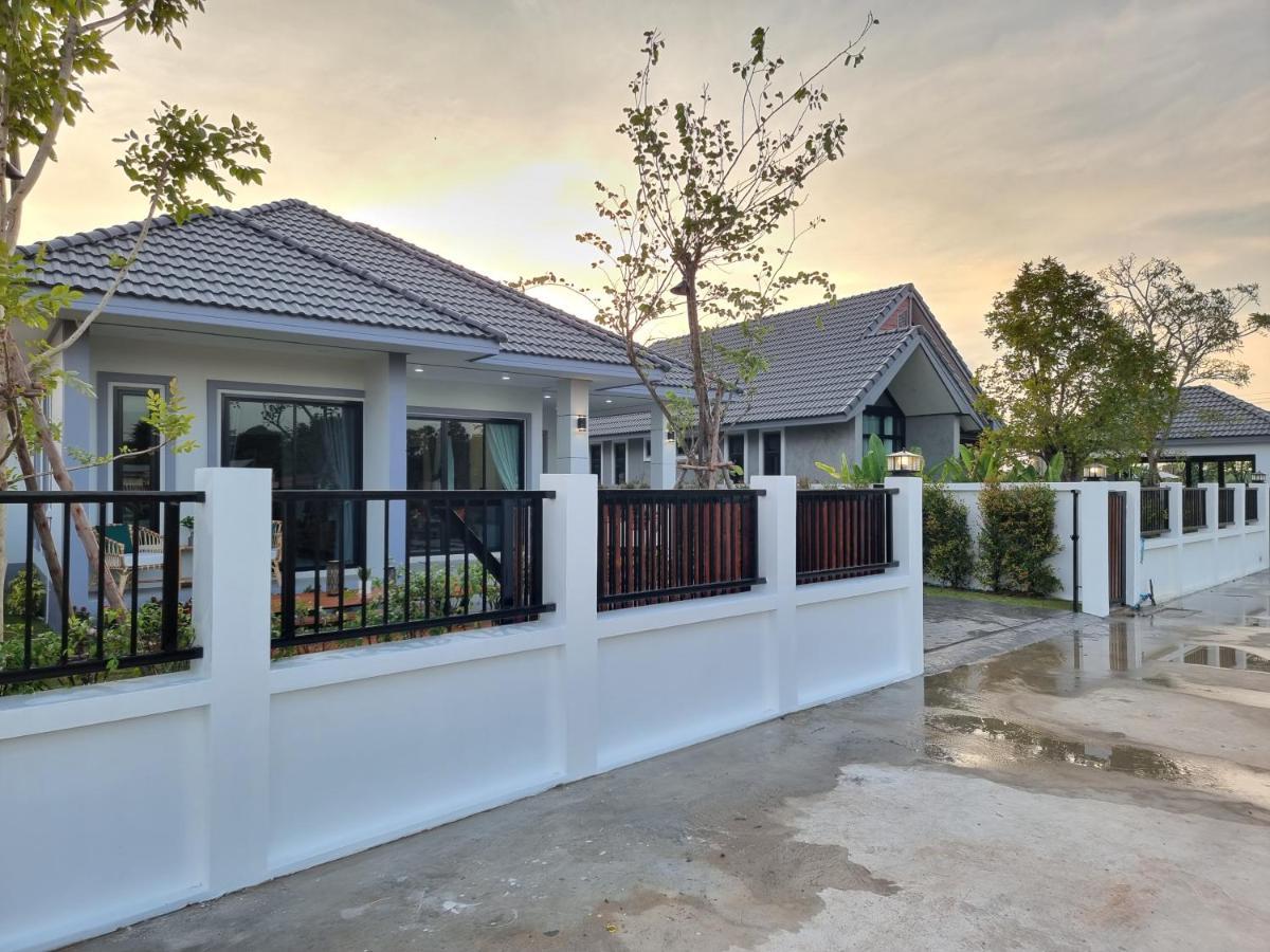 Villa Baan Dalah Buriram Exterior foto